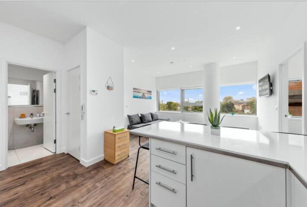 Delta 2 Bedroom Flat In London Dp102 Croydon Eksteriør bilde