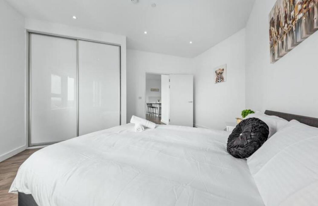 Delta 2 Bedroom Flat In London Dp102 Croydon Eksteriør bilde