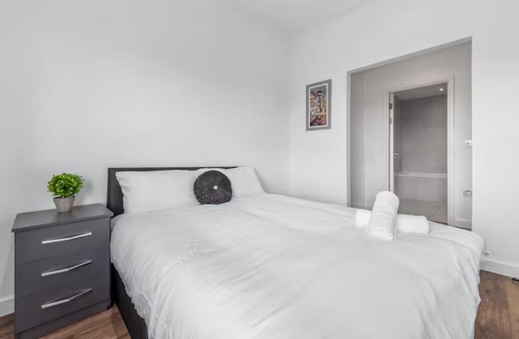 Delta 2 Bedroom Flat In London Dp102 Croydon Eksteriør bilde
